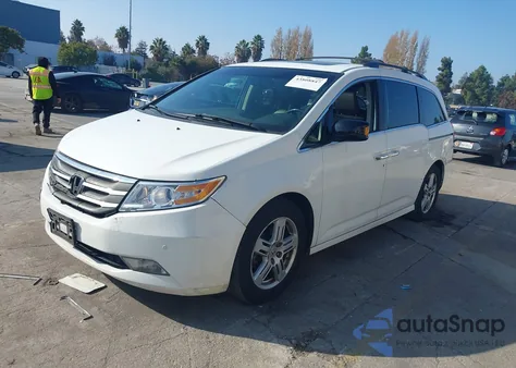 2011 Honda Odyssey Touring/Touring Elite from USA, damaged, VIN 5FNRL5H98BB073006